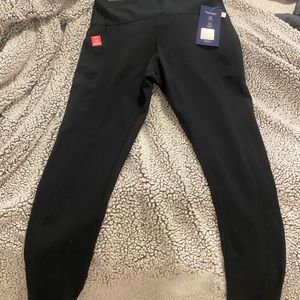 Marika 27” Highwaisted Legging w/pockets
